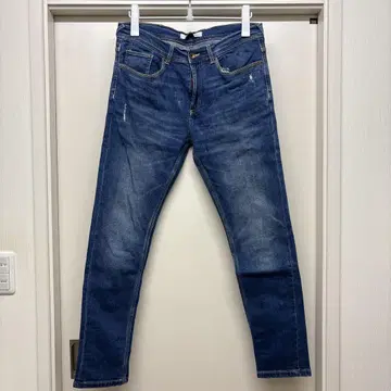 [레어] ZARA 데미지 가공 스트레치 프리미엄 데님