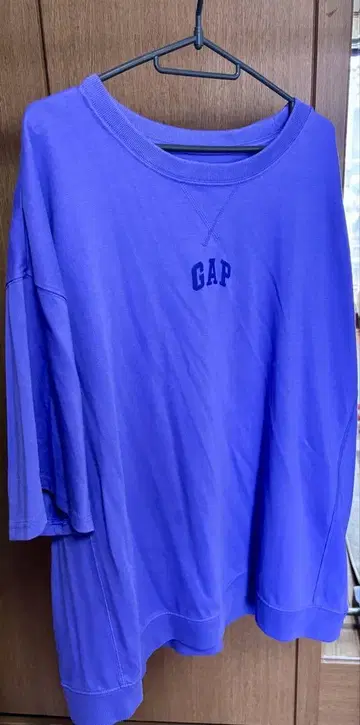 GAP 보라색 오버사이즈 티셔츠