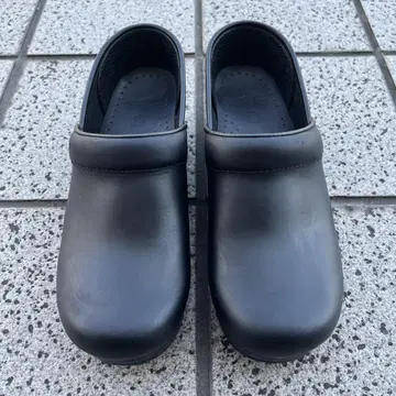 dansko 단스코 사보 샌들 프로페셔널 오일드 가죽 블랙