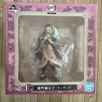 BANDAI 카마도 네즈코 피규어