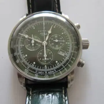 ZEPPELIN 8680-4 그린 크로노그래프 100주년 기념 모델