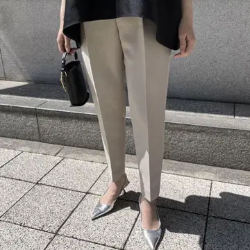 Heve 메렌게 이지 팬츠 베이지 센터 프레스 에투프