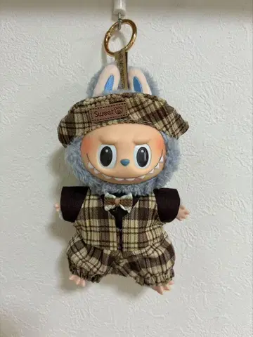 labubu 러브부 봉제 인형 옷 4점 세트