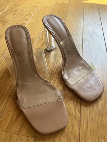 ZARA 베이지 클리어 스트랩 뮬