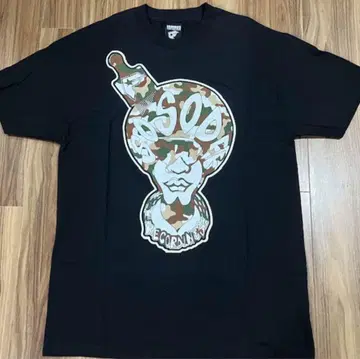 SO SO DEF 카모플라주 티셔츠 FAMOUSSTARS&STRAPS
