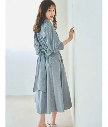 dazzlin 허리 턱 셔츠 원피스 XS 사이즈
