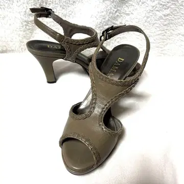 DAMA collection 스톰 사양 짜임 디자인 가죽 샌들
