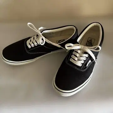 Vans 블랙 캔버스 스니커즈