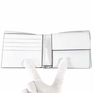 새상품 마이클코어스 지갑 반지갑 화이트 계열