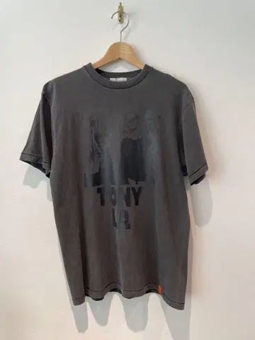 TONY LA '혼신' TEE