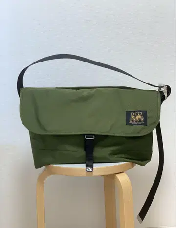 DCCi 메신저 백 올리브 (made in USA)