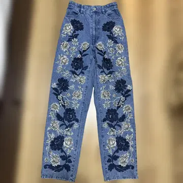 CLANE 꽃무늬 자수 데님