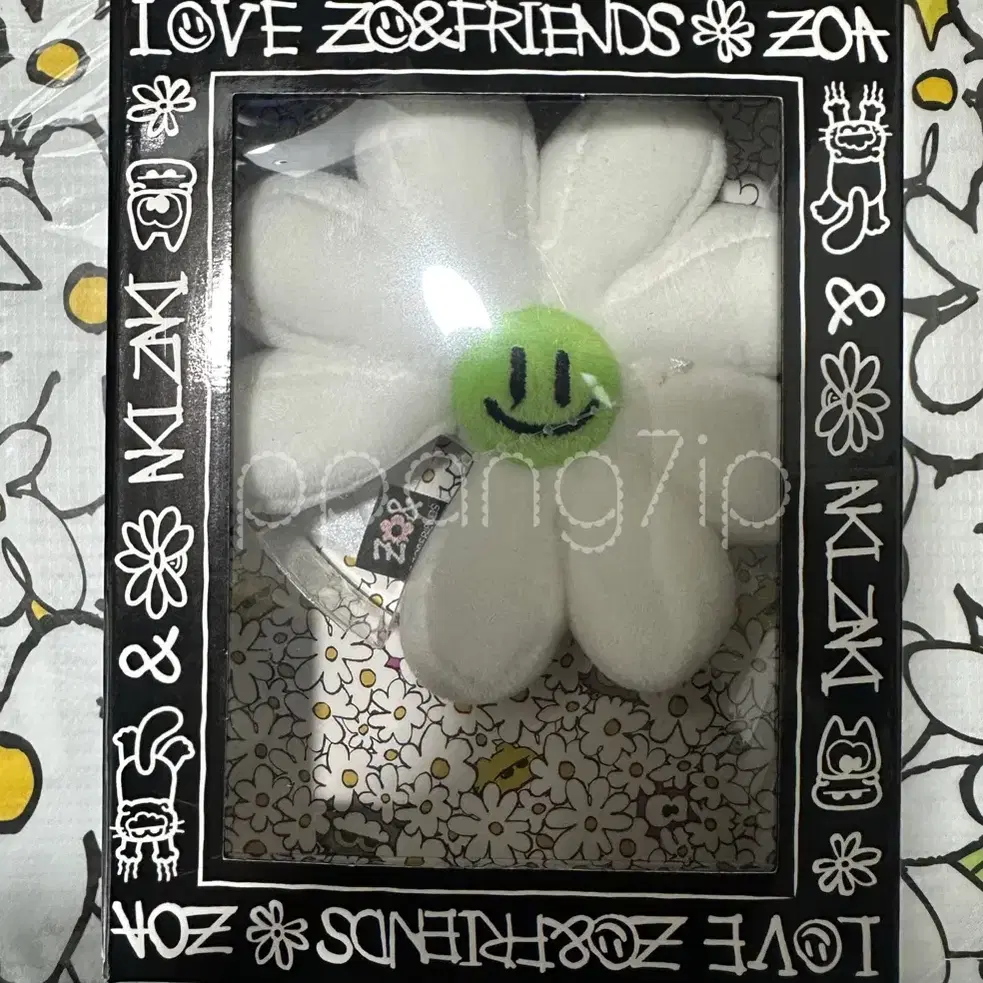 LINE FRIENDS | 라인프렌즈 G-Dragon Line Friends jo and pop