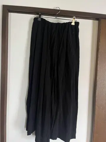 nop de nod 블랙 플리츠 팬츠