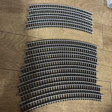 레일