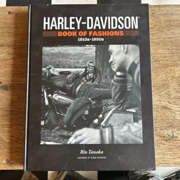 HARLEY-DAVIDSON BOOK OF FASHIONS