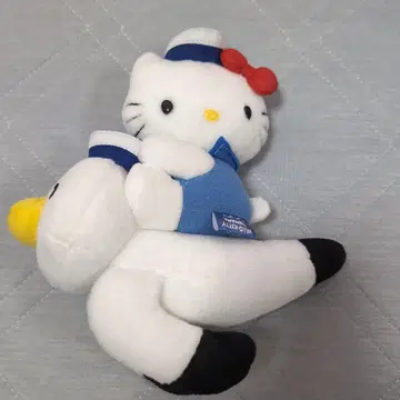 키티 갈매기 봉제 인형