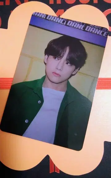 BTS V PERMISSION TO DANCE 트레이딩 카드만