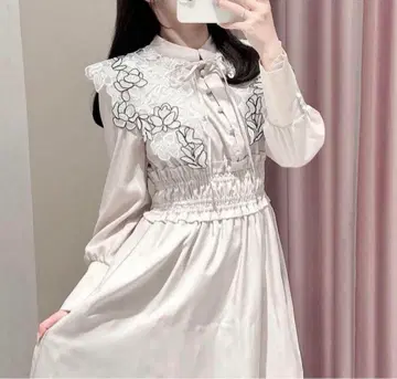 anmille 레이스 칼라 원피스 Ivory