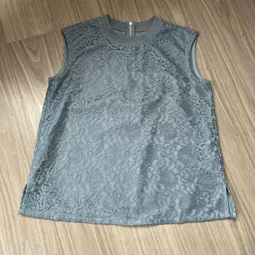 새상품급 MilaOwen 미라 오웬 프렌치 슬리브 레이스 블라우스 블루