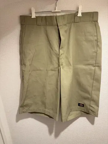 Dickies Loose Fit 숏팬츠 카키