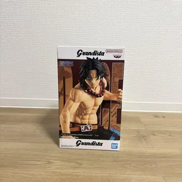 BANDAI Grandista PORTGAS D. ACE