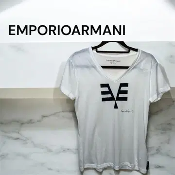 EMPORIOARMANI 엠포리오 아르마니 (RED) V넥 새상품