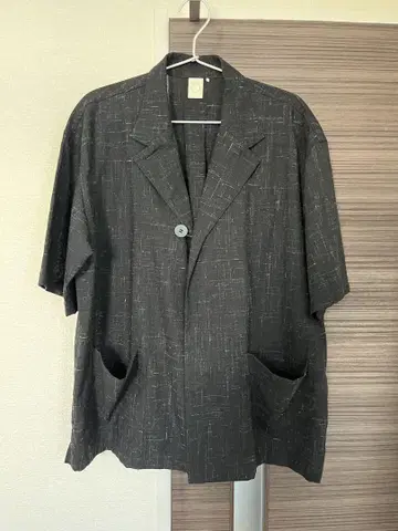 블랙 버튼 자켓 반팔