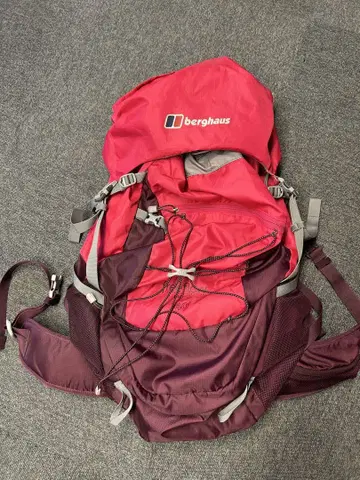 berghaus 빨간색 냅색