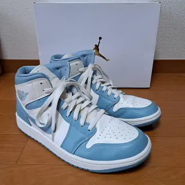 wmns Jordan 1 mid 노스캐롤라이나 unc 29cm