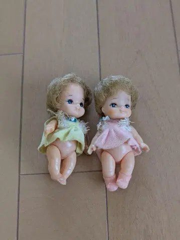 리카짱 시리즈 쌍둥이 여동생 미키짱 마키짱