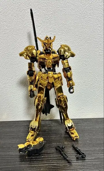 1/144 HG 건담 발바토스 골드 도금 Ver. 조립 완료