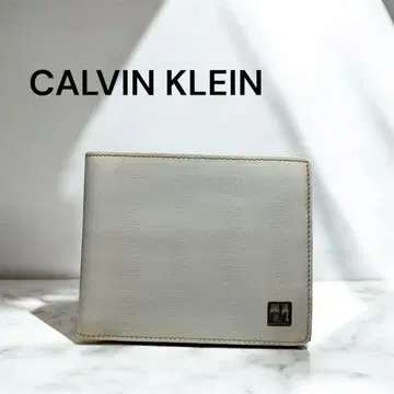 CALVIN KLEIN 캘빈클라인 접이식 지갑 화이트