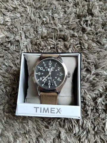 TIMEX 아날로그 손목시계 블랙 다이얼 베이지 스트랩