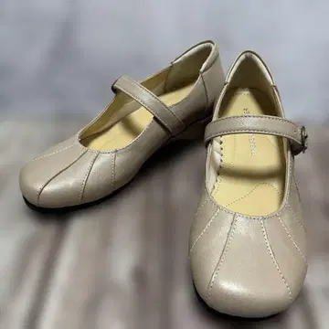 베이지 메리제인 모카신 3cm 힐 23cm