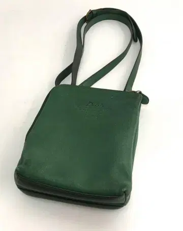 Dakota 그린 컬러 가죽 숄더백