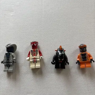 LEGO 미니 피규어 4개 세트