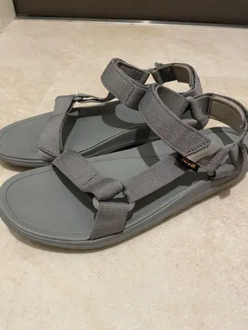 Teva HURRICANE 그레이 스포츠 샌들 28cm