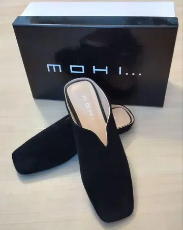 MOHI 가죽 플랫 샌들 36 23cm 블랙