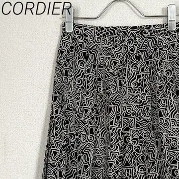 CORDIER 롱 스커트 플리츠 패턴 스커트 올 패턴 개성적인 안감 부착