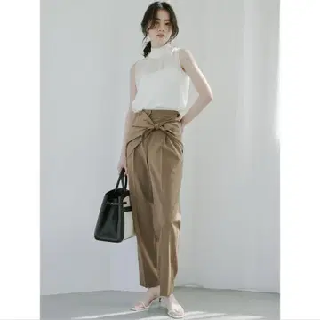 아뉴앙스/스카프 레이어 테이퍼드 팬츠 M