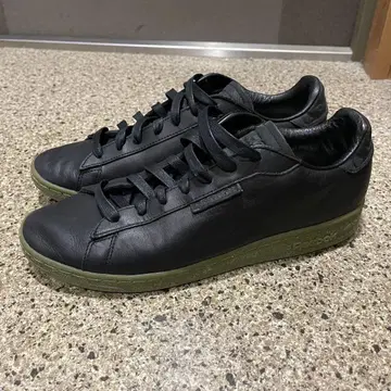 Reebok NPC UK DL 리복 BLACK/OLIVE