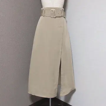 리젝시 레이어드 랩 플레어 스커트 베이지