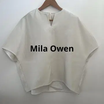 새상품급 미라 오웬 브라우 풀오버 V넥 상의 반팔 아이보리