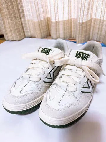 VANS 화이트/그린 스니커즈