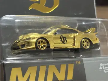 미니 GT MINI GT LBWK 하라주쿠 한정판 S15 실비아 골드