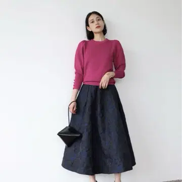 플라워 자카드 턱 플레어 종아리 기장 스커트 (ELFLANK 에랭크)