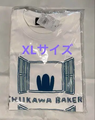 치이카와 베이커리 티셔츠 창문에서 힐끗 화이트 XL 사이즈