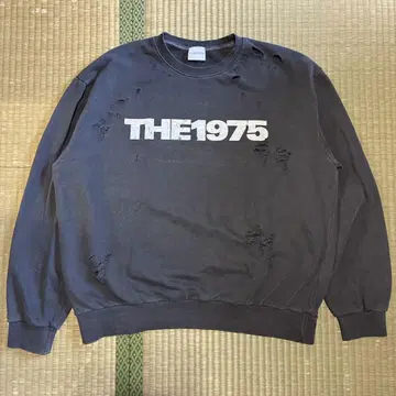 미사용 새상품 The 1975 데미지 가공 맨투맨 XL 사이즈
