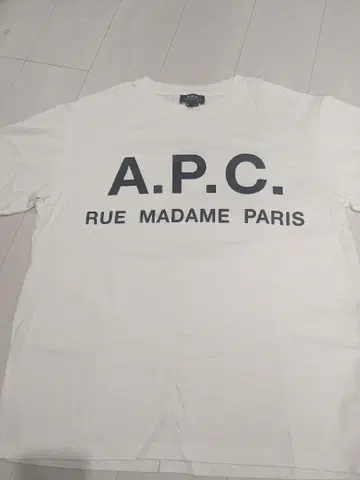 [ A.P.C. / 아페쎄 ] 별주 오버 사이즈 로고 프린트 티셔츠